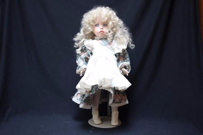 Shirley Temple 18 Doll- Brown Eyes