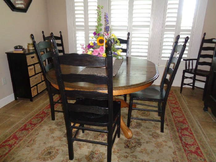 dining table w/6 chairs, great area rug