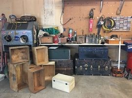 Automotive Tools, Sand Blasting Cabinet, Trunks, Floor Jacks, Wooden Boxes