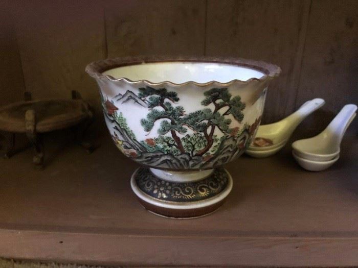 Vintage Asian bowl