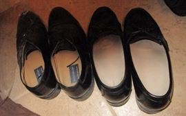 Men's black dress shoes