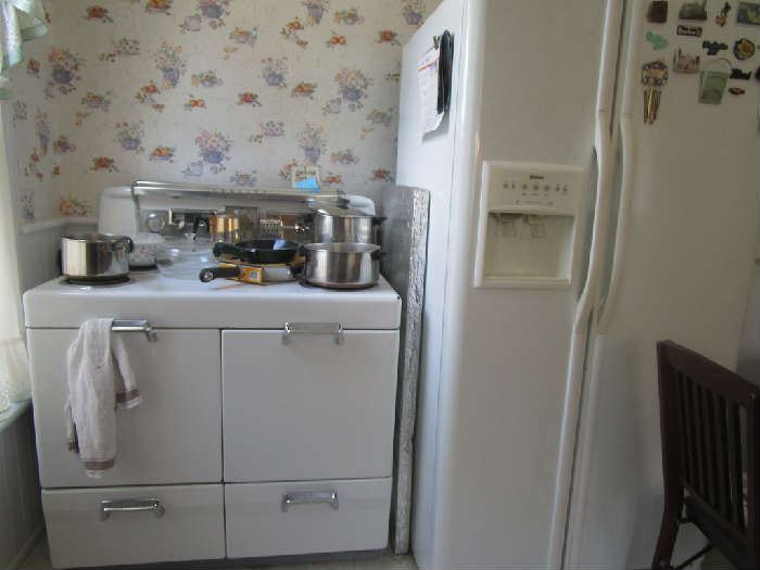 Stove ad refrigerator for sale