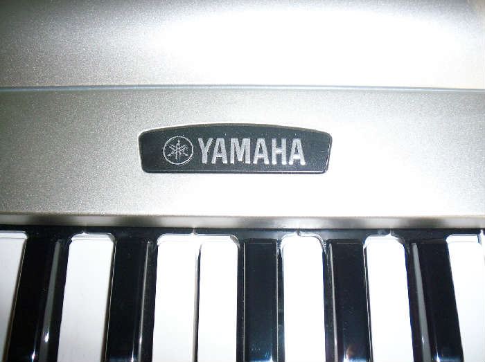 Yamaha Electric organ