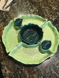 Hawaiiana chip and dip tray