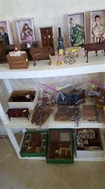 Misc doll house furniture & dolls