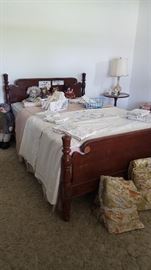 Cottage style Double Bed with headboard, footboard, mattress & boxspring, pretty linens