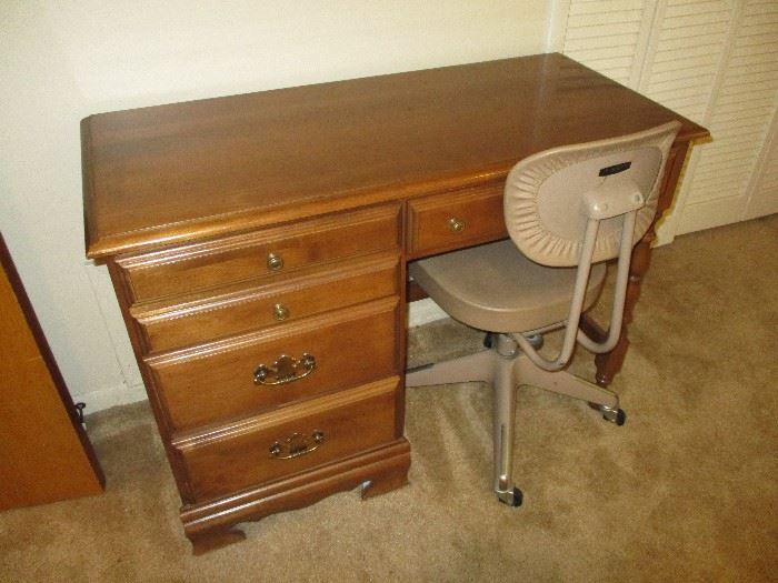 Nice wood desk