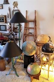 Globes & lamps