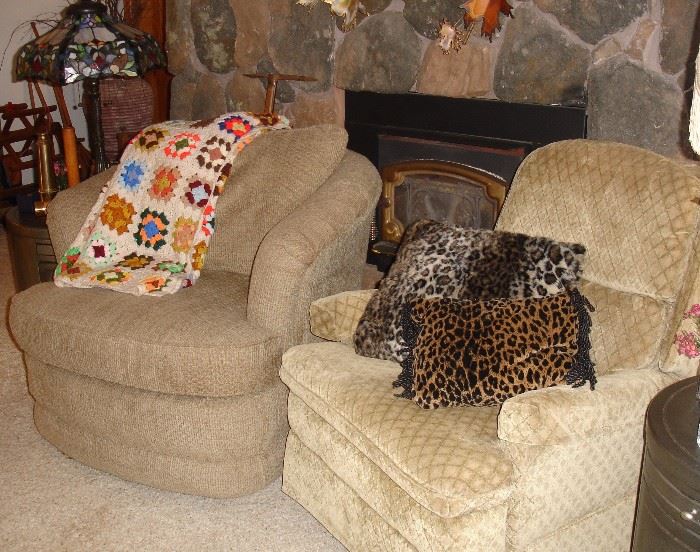 Easy chairs, afghan and faux pillows