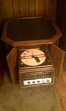 Magnavox drum console stereo w/ phono