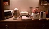 Assorted small appliances