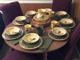 Home Rooster Dishes & Serving Pieces