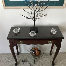 SIDE TABLE 50% OFF=22.50