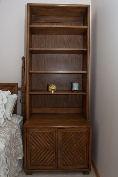 Night stand with removable hutch
