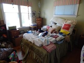 bed and bedroom linen