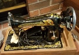 very nice sewing machine