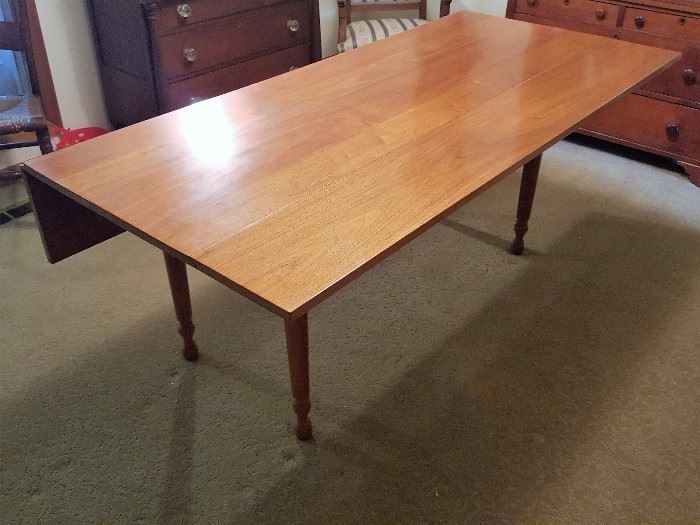 Drop Leaf Dining Table made in Pigeon Forge