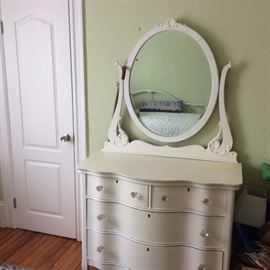 Vintage Victorian Dresser