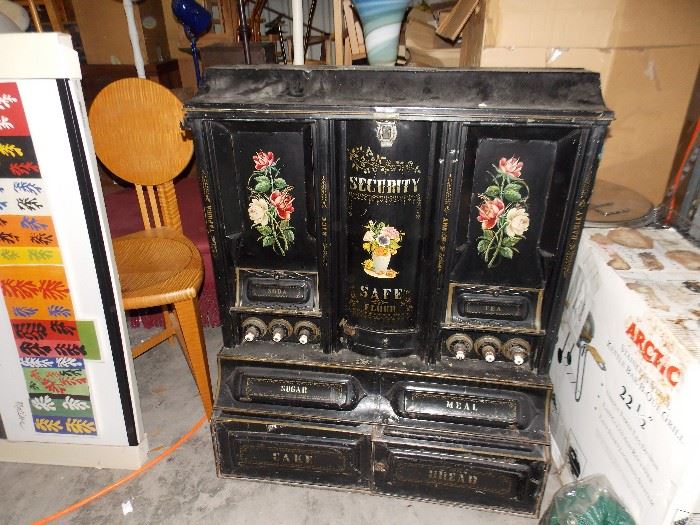 ANTIQUE KITCHEN SAFE