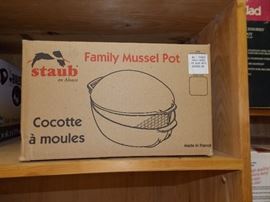 STAUB COOKWARE