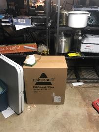 BRAND NEW BISSELL PRO HEAT