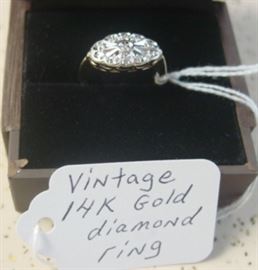 Vintage 14K Gold & Diamond Ring