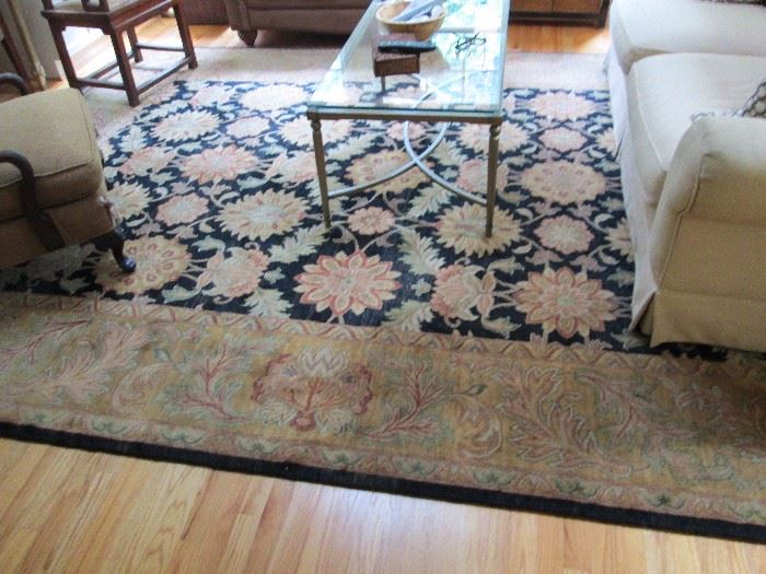 Beautiful 100% wool large area rug