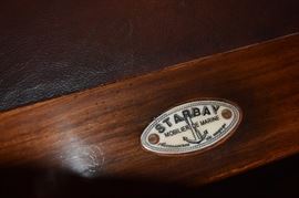 Starbay Richelieu Desk