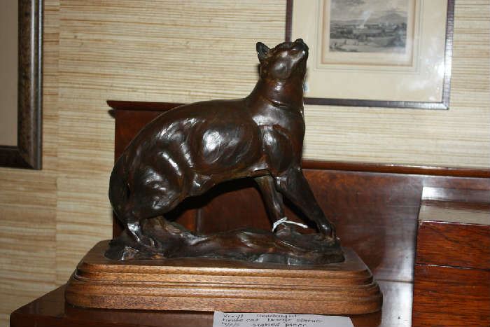 Signed Veryl Goodnight "House Cat" bronze statue 5/25 