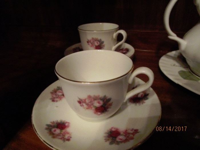 Royal Vale bone china - made in England