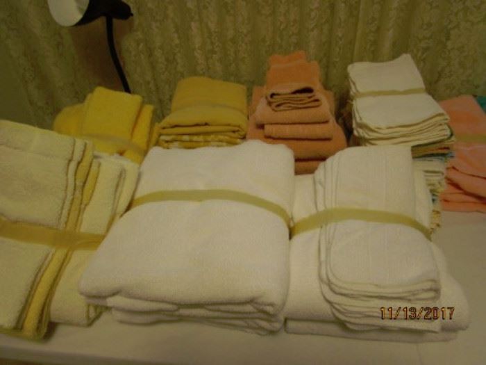 Assorted towels and washcloths