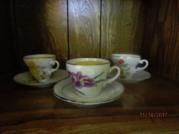 Candle tea cup and saucer sets