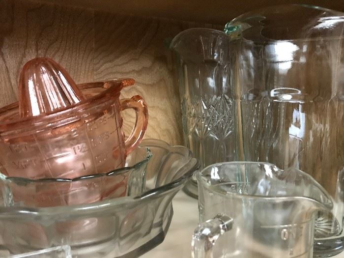 Pink Measuring Cup and Juicer Combo