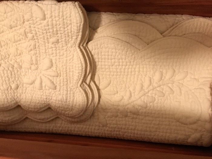 Quilted Bed Spread set