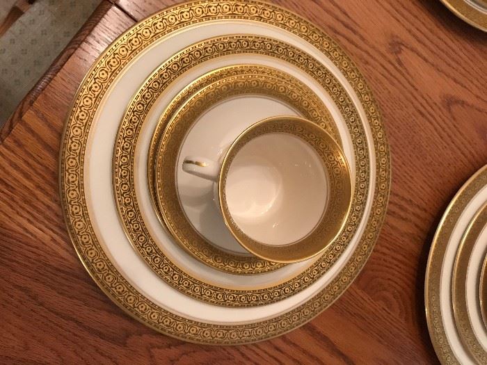Beautiful Castleton USA China set for 8