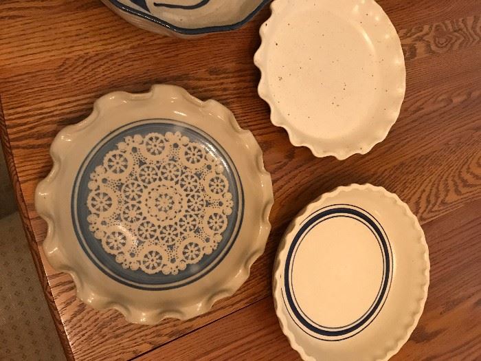 Pottery Pie Baking Dishes