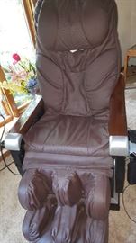 Commercial quality massage chair