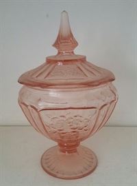 Anchor Hocking Pink Mayfair Dish with Lid