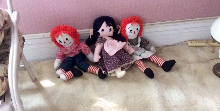 Raggety ann and injured andy, good friend in the middle 