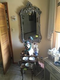nesting tables, decorative mirror