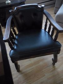Arm Chair (4)