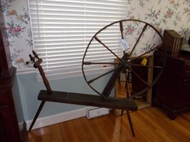 spinning wheel, mirror