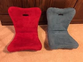 Micro fiber adjustable floor seats.