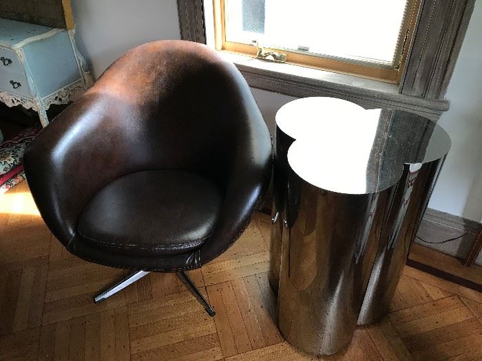 1970s EggStyle Chair