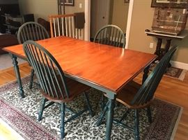 Country Kitchen features 6 chairs and an additional leaf that is not picture.