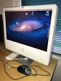 iMac specs: 4GB RAM, Core 2 Duo, 250GB hard drive