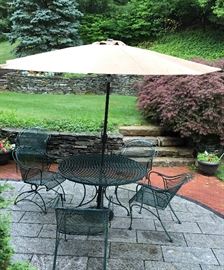 Outdoor patio set - 6 chairs in all.