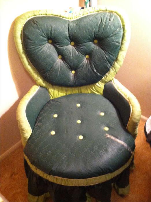 Sewing heart chair made out of vinyl- very cool!