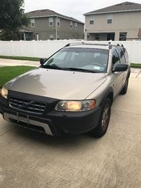 2005 Volvo station wagon 