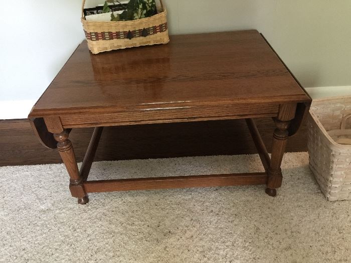 coffee table with fold down sides